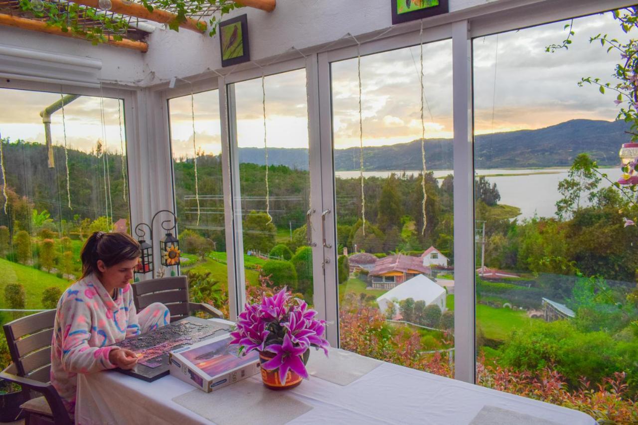 Villa Santa Helena Ґуатавіта Екстер'єр фото